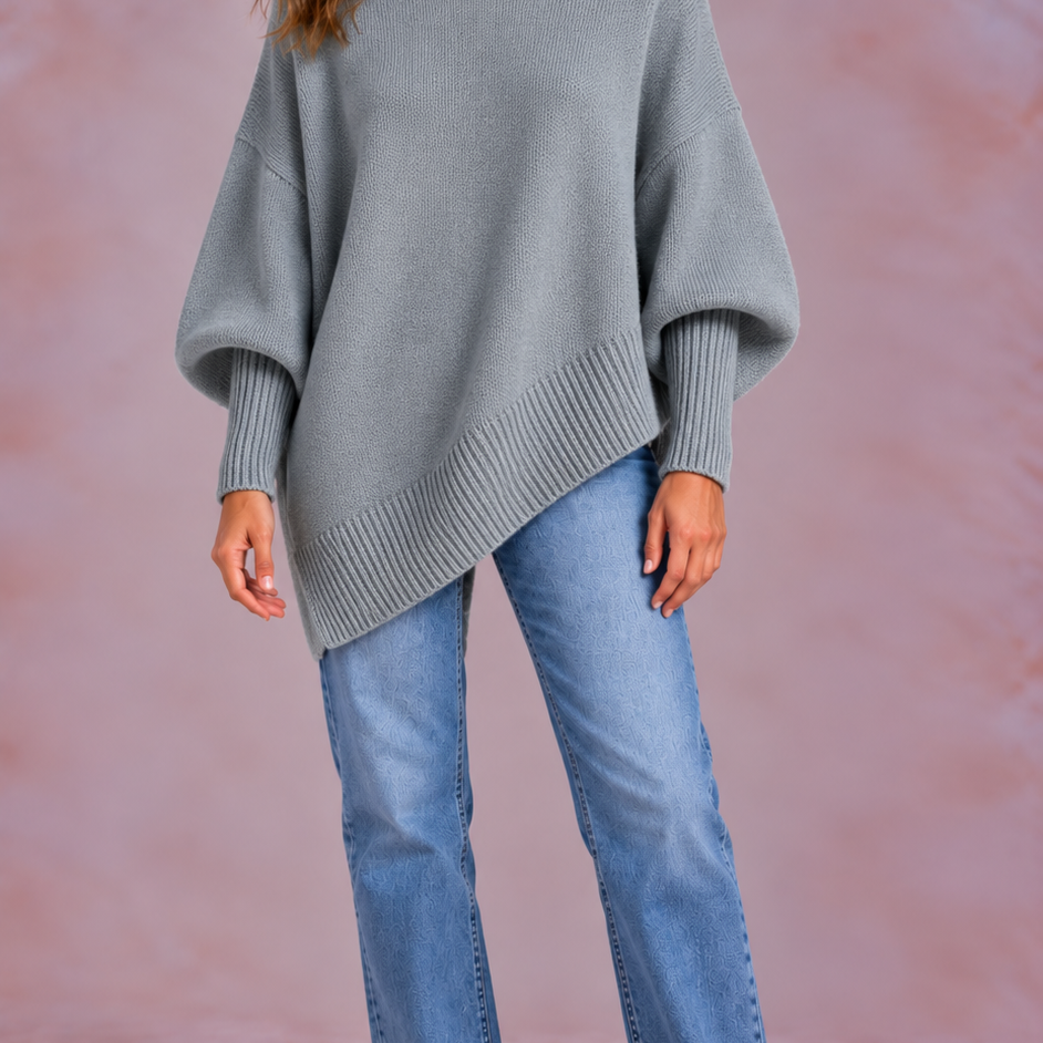 EVO | Damski oversize’owy sweter z wydłużonym dołem